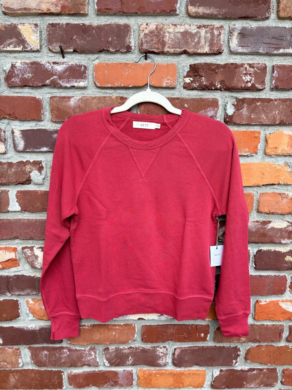 NWT AE77 Women's Crewneck Pullover Sweatshirt